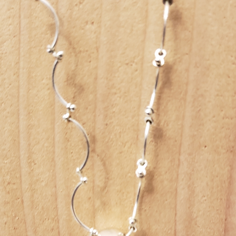 VINE Silver tone Necklace
